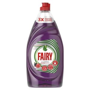 Концентований засіб для миття посуди Fairy Platinum Purple Wildberry 820мл (8/ящ) 8001090432612